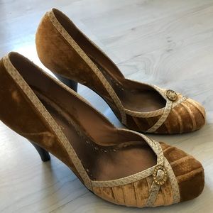 BCBG velvet heels